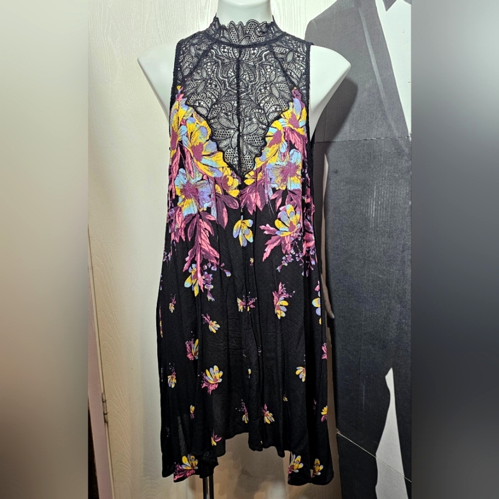 Intimately by Free People summer lace dress Size Medium